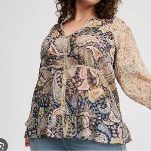 Torrid Paisley Print Long Sleeve Blouse - Blue and Cream NWOT SIZE 3